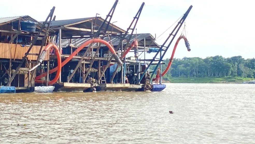 Garimpo ilegal e poder de polícia: Justiça extingue mandado que buscava proteger draga no Madeira