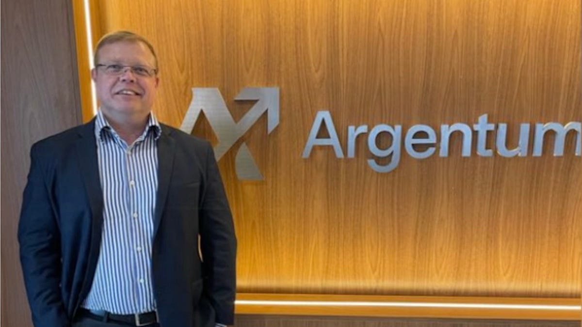 Juros altos, caixa vazio: quando a macroeconomia começa a quebrar empresas