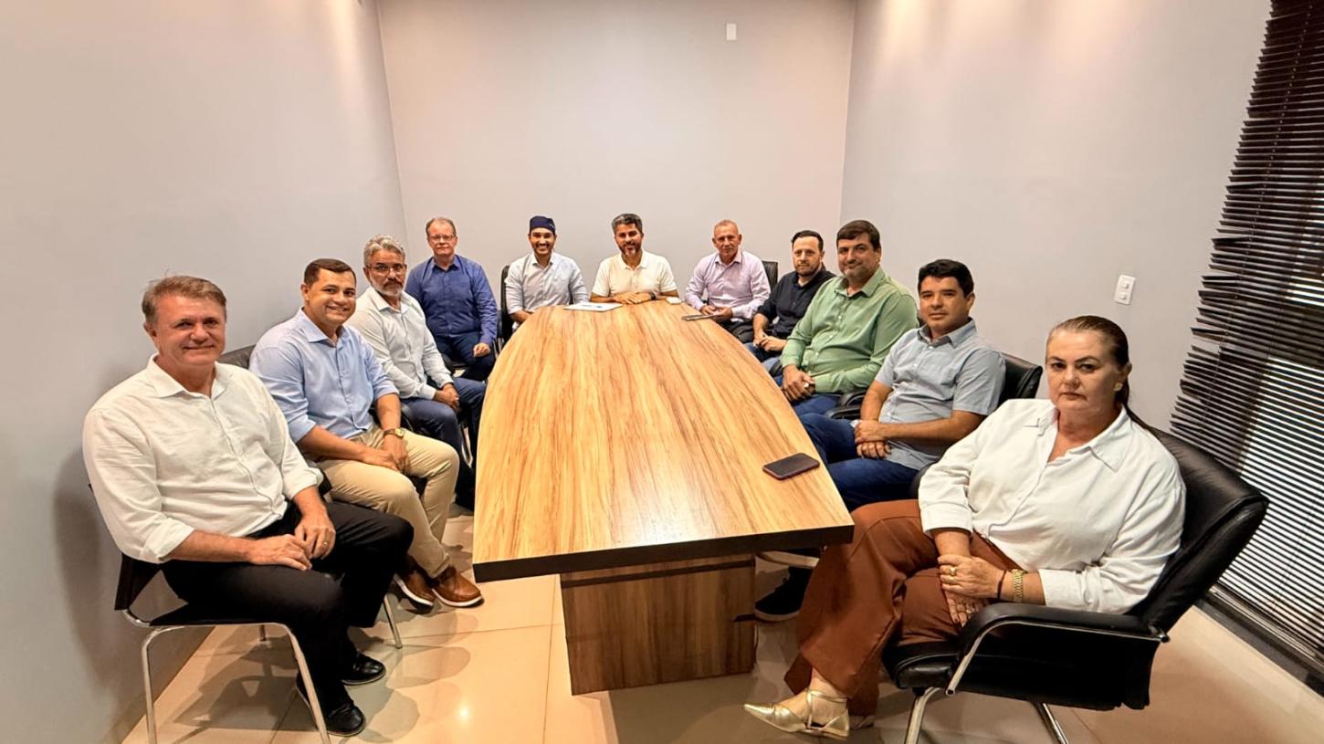 Liderados por Flori, prefeitos do Cone-Sul anunciam apoio a Marcos Rogério