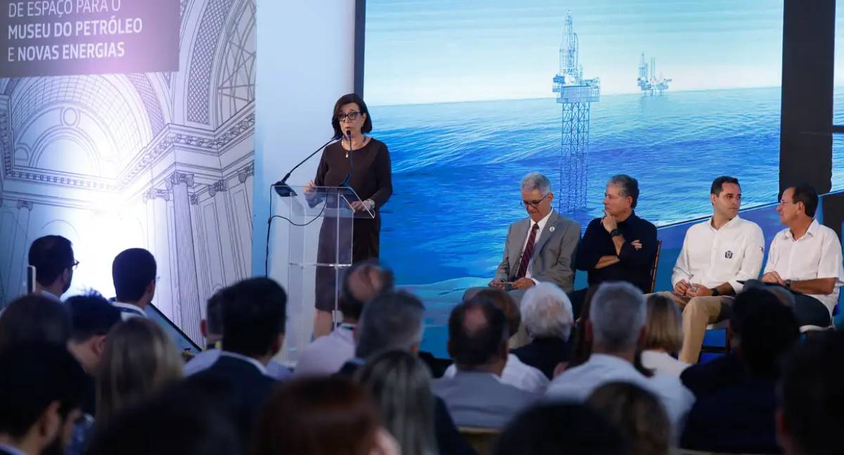 Petrobras suspende leilão de combustíveis para reavaliar estoques diante de crise global