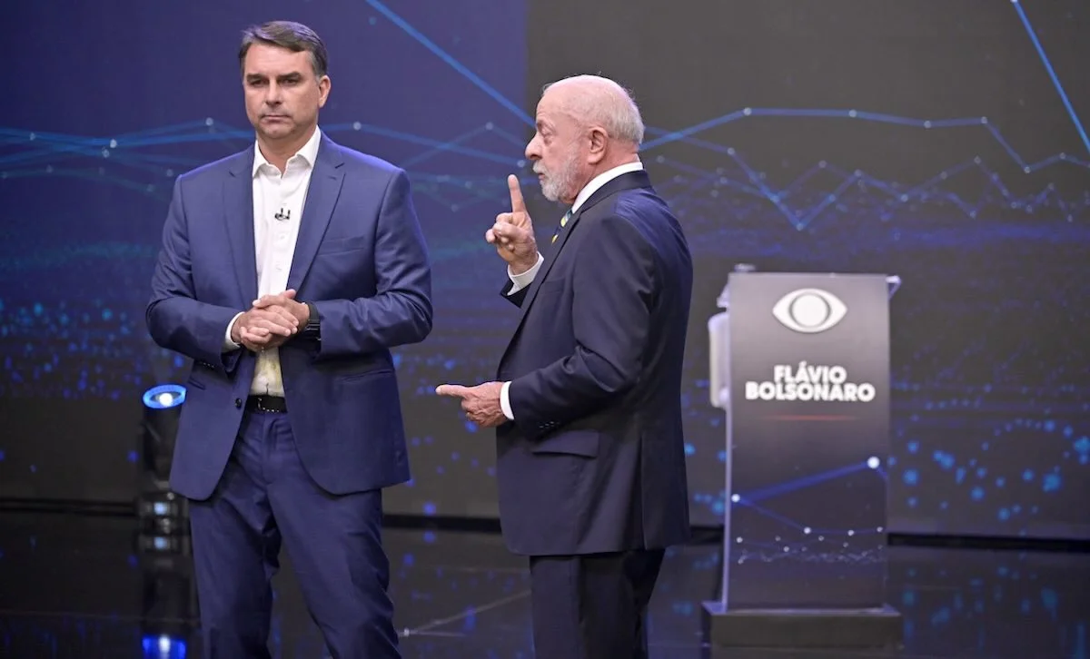 Datafolha aponta empate em 50% entre Lula e Flávio Bolsonaro no 2º turno