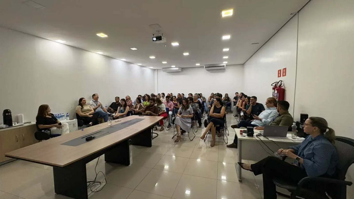 Orientações sobre prazos e procedimentos para fechamento das contas de 2026 são discutidas pela Prefeitura
