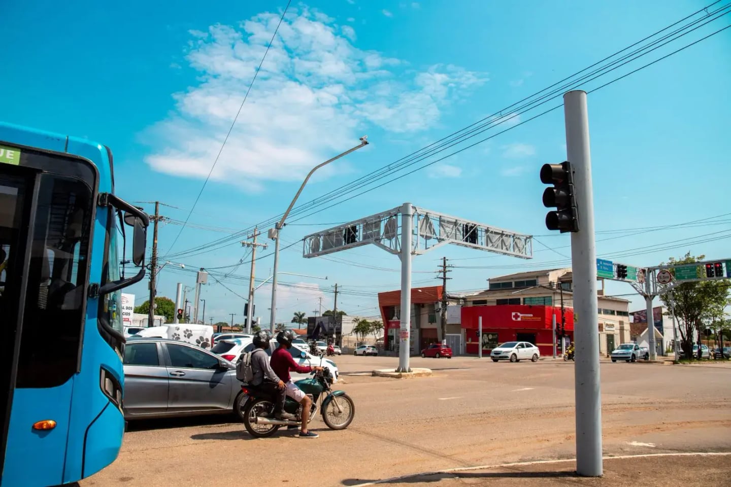 Prefeitura intensifica medidas de segurança viária em áreas com alta incidência de acidentes