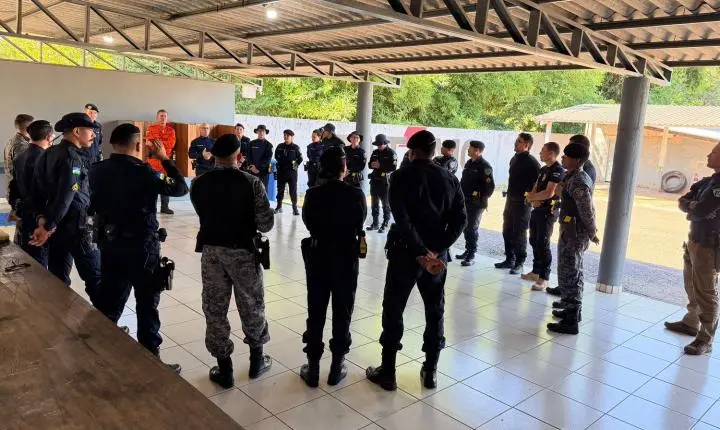 4º Batalhão recebe treinamento da TASER X2 e reforço de equipamentos da SESDEC