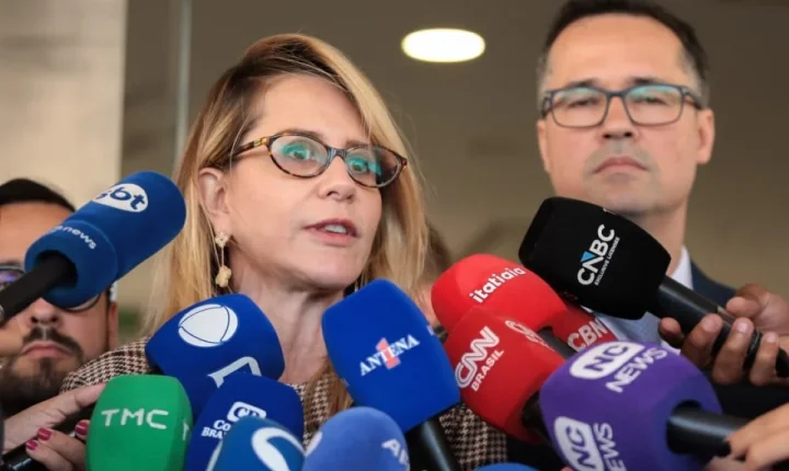 Acordo entre Lula e Flávio permite abertura simultânea de sigilos