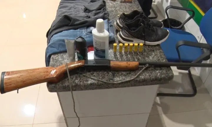 Suspeitos com ligação ao PCC são detidos com arma e munições em Cacoal